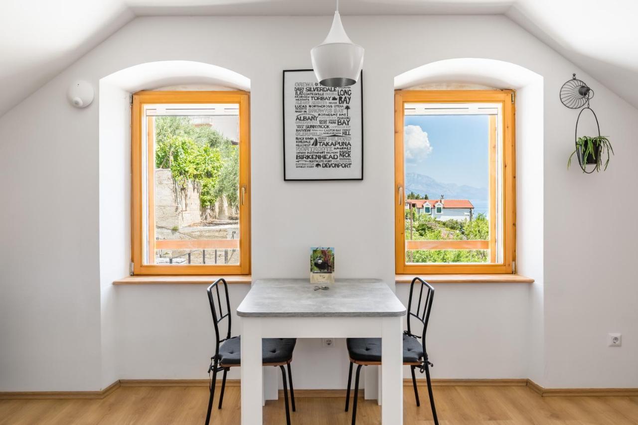 Waterview Apartments Mimice Luaran gambar
